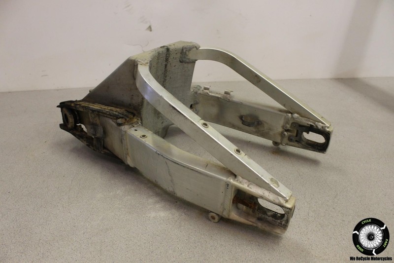 1999 Suzuki GSXR750 REAR SWINGARM BACK SUSPENSION SWING ARM GSXR 750 99