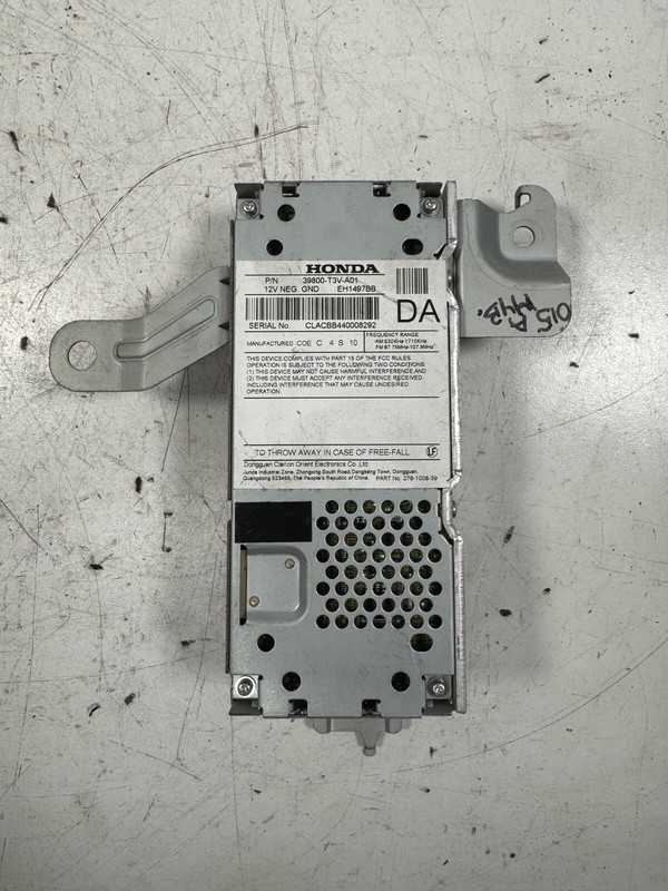 014-015 Honda Accord Hybrid Tuner Assembly Clarion 39800-T3V-A01 OEM