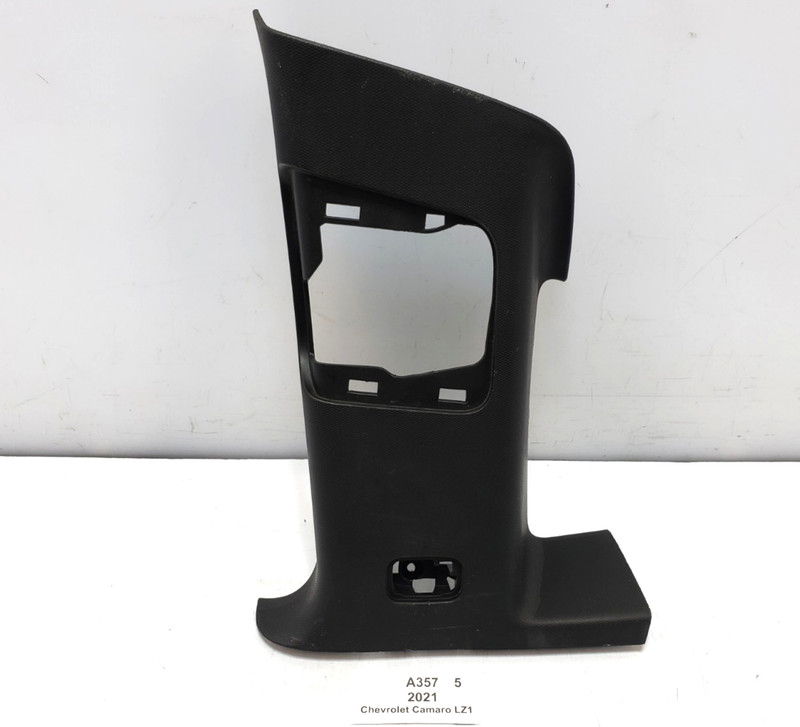 ✅ 16-24 OEM Chevrolet Camaro ZL1 Left Driver Side B Pillar Upper Trim Panel