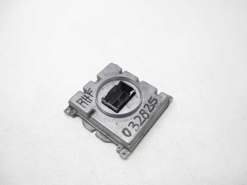 17-19 AUDI B9 A5 S5 A3 Q5 LED HEADLIGHT BALLAST MODULE LEFT OR RIGHT 032825R