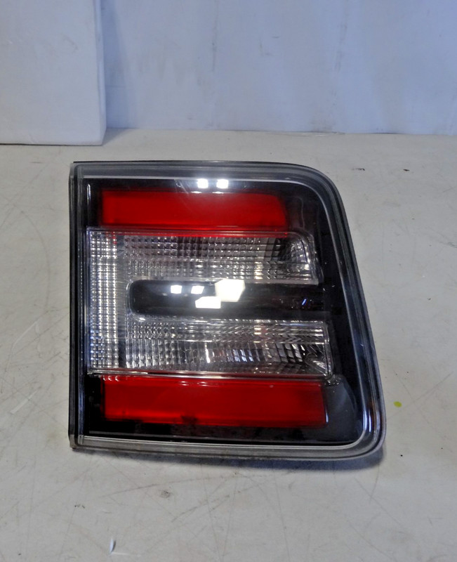 2013-2016 Gmc Acadia Rear Left Inner Taillight Original factory Part Oem!!!