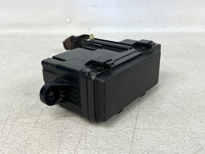 ⭐2011-2013 HONDA ODYSSEY FRONT ENGINE BAY FUSE RELAY JUNCTION ASSY OEM LOT2598
