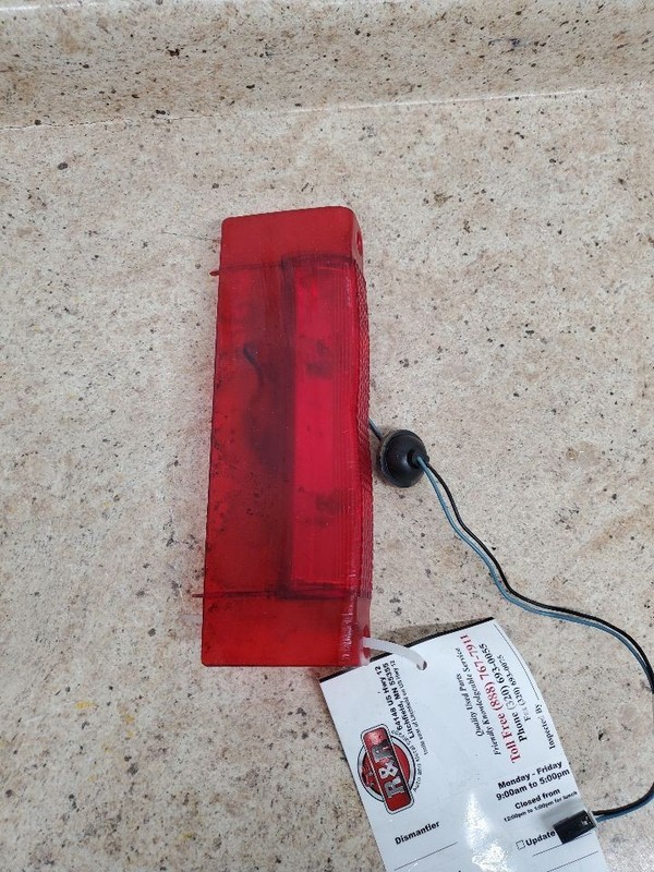 EXPRESS25 2013 High Mounted Stop Light 309054