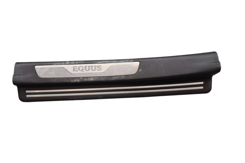 11-16 Hyundai Equus Rear Left Driver Side Door Sill Scuff Plate Trim OEM