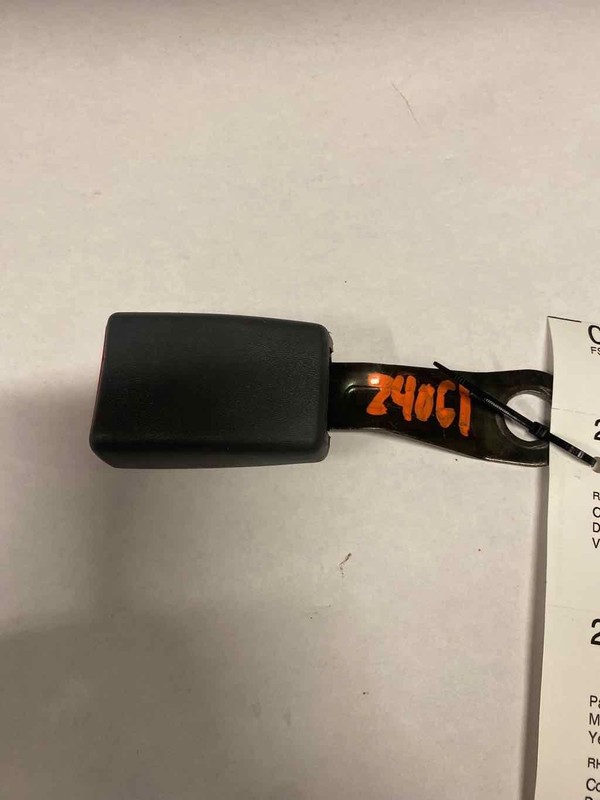 Front Seat Belt Buckle TOYOTA TACOMA 97 96 95 98