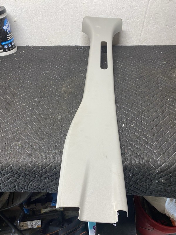 Ford E-250 2014 Passenger Lower B Pillar Trim