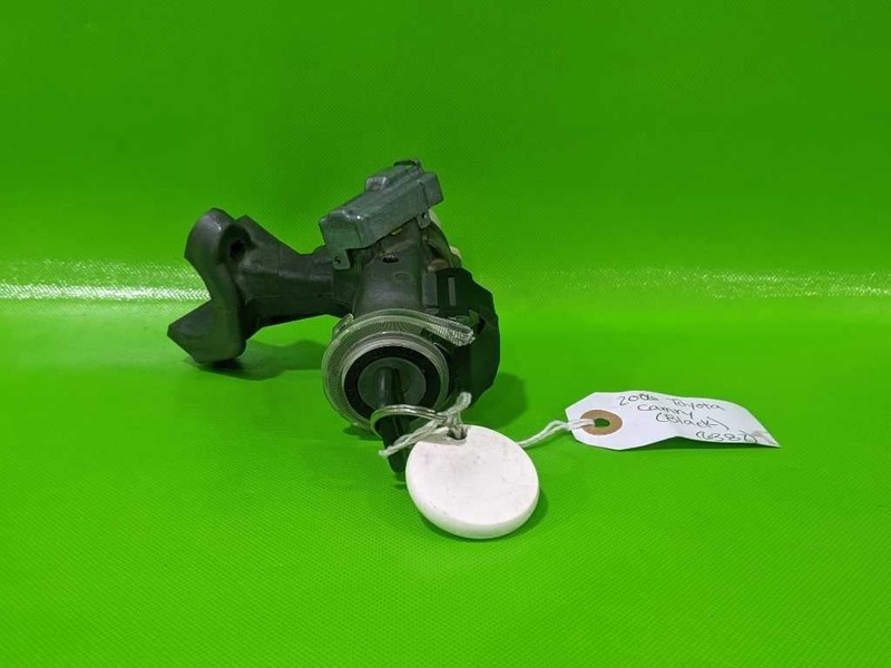04 05 06 CAMRY IGNITION SWITCH CYLINDER HOUSING W/KEY OEM 4055-6