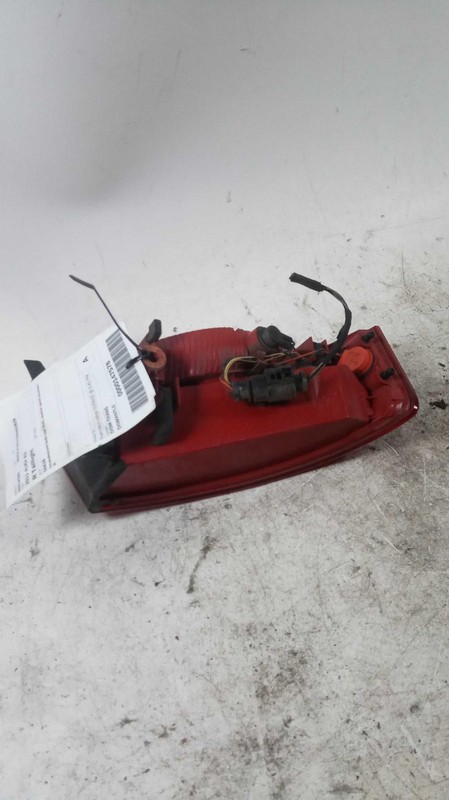 2011 Audi A5 Right Tail Light Assembly White Used 499137 138K Miles