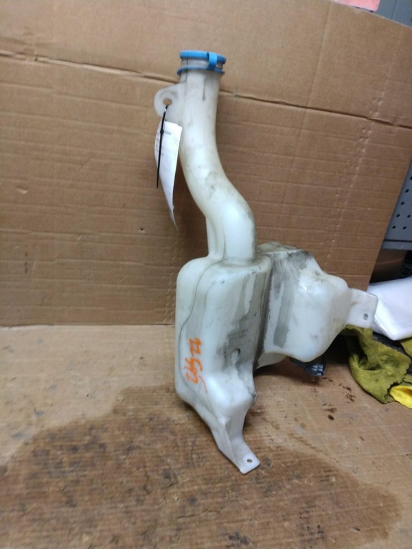 2015 Honda Pilot Washer Fluid Reservoir OEM Grey 3.50L 76806SZAA12 76841SZAA21