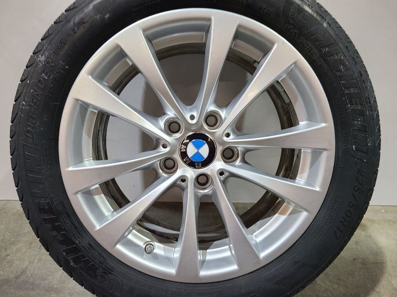 Wheel 17x7-1/2 5 V Narrow Spoke Edge Fits 12-18 BMW 320i 591827