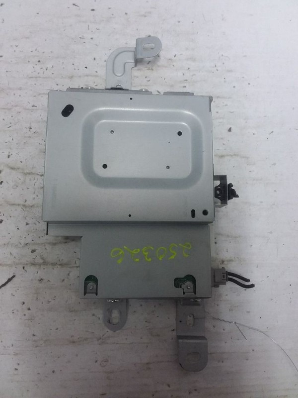 Panasonic AM FM Radio Receiver Audio Tuner Control Module 2018 Mazda 3 1668062