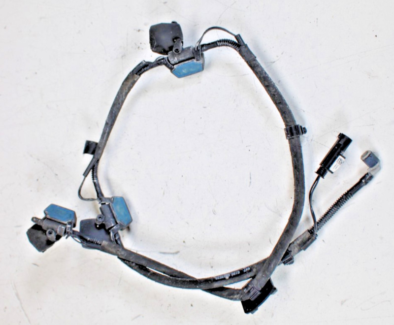 2011-2016 BMW 528I F10 FRONT WINDSHIELD WASHER NOZZLE SPRAY W/ HOSE PIPE OEM