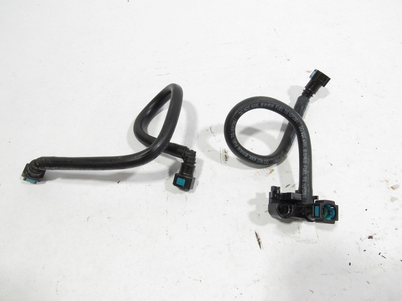 13-17 Lexus LS460 2014 Fuel Supply Hose Pipe Line Tube Set 2 PCS ;