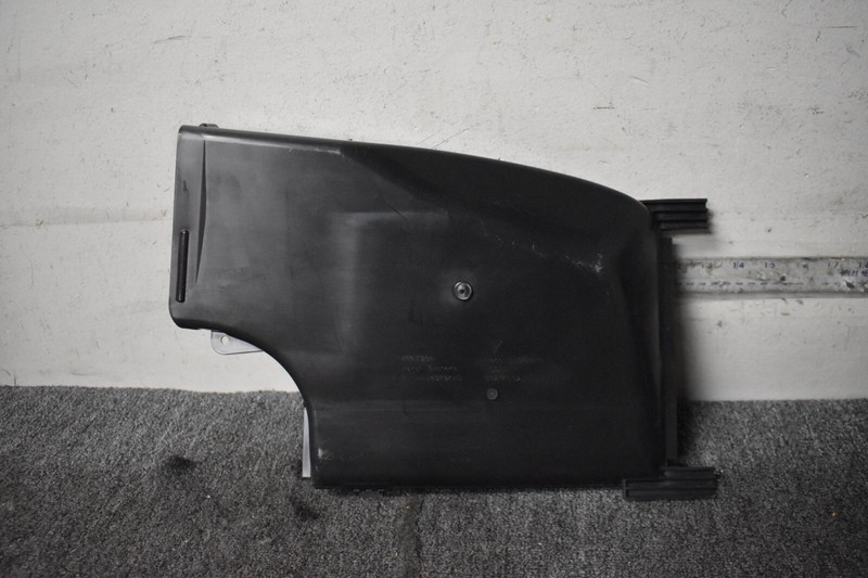2020-2022 PORSCHE 911 CARRERA LEFT SIDE AIR GUIDE FACTORY OEM