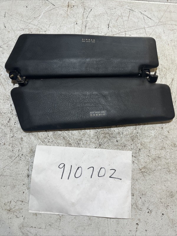 1997BMW 318i Black Sun Visor Set Pair OEM