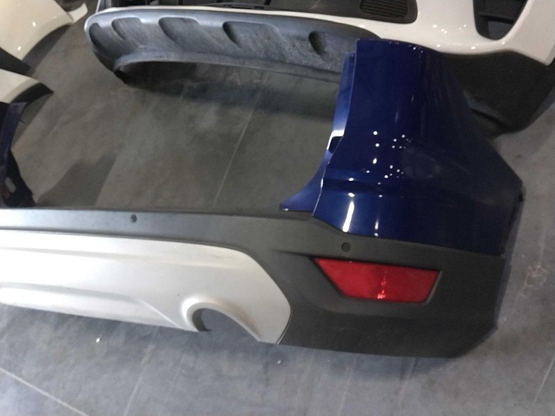 2014 Ford Escape Bumper Assembly OEM Blue CJ5Z17810APTM 108K Miles