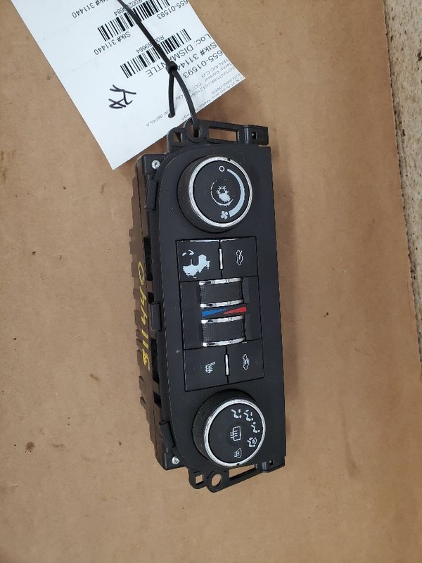 Temperature Control Dual Zone Opt CJ3 Heated Seats Fits 06-11 IMPALA 289684