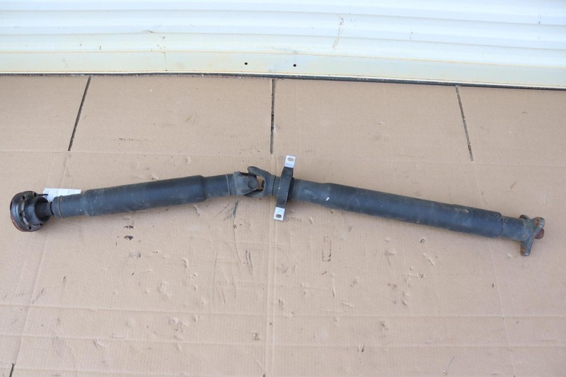 2008-2013 BMW M3 E92 7 SPEED A/T DUAL CLUTCH REAR DRIVESHAFT CARDAN SHAFT OEM