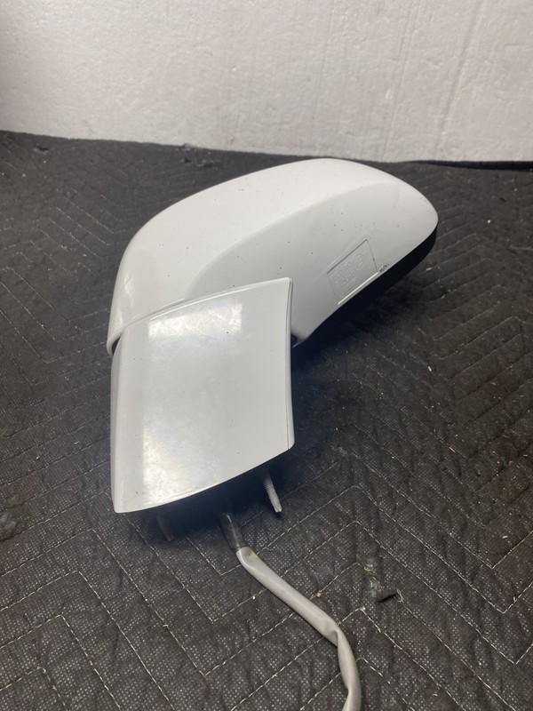 2020 BUICK ENCORE LEFT FRONT MIRROR OEM
