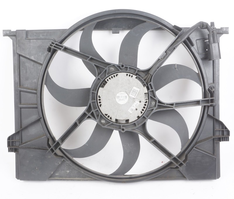 2007 - 2013 Mercedes W221 S550 Engine Cooling Fan Motor Assembly OEM
