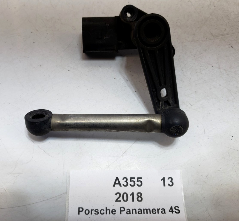 ✅ 17-23 OEM Porsche Panamera 4S 971 Rear Right Passenger Height Level Module
