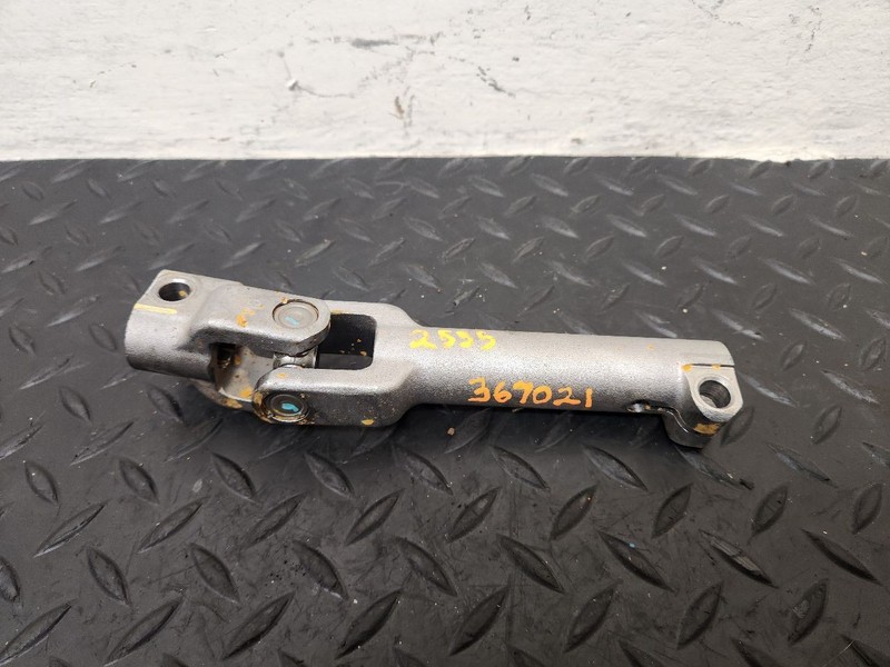 24-25 Buick Envista Intermediate Steering Shaft OEM 42726621