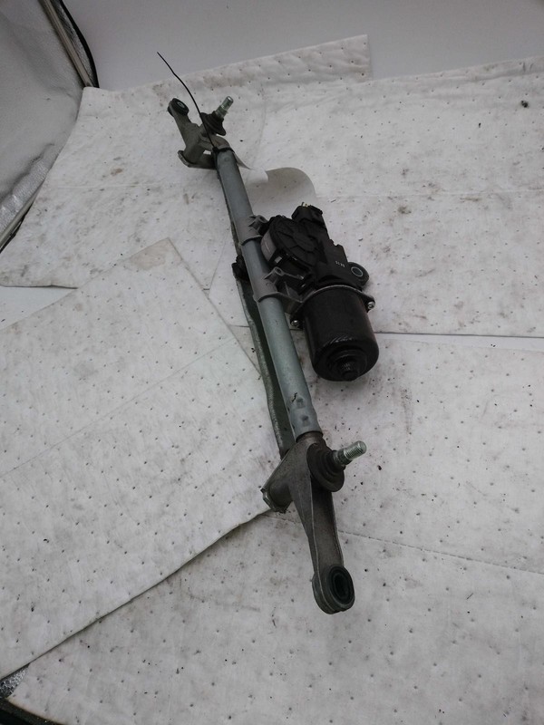 2017 Chevrolet Colorado Wiper Motor OEM 84145751 91K Miles Black