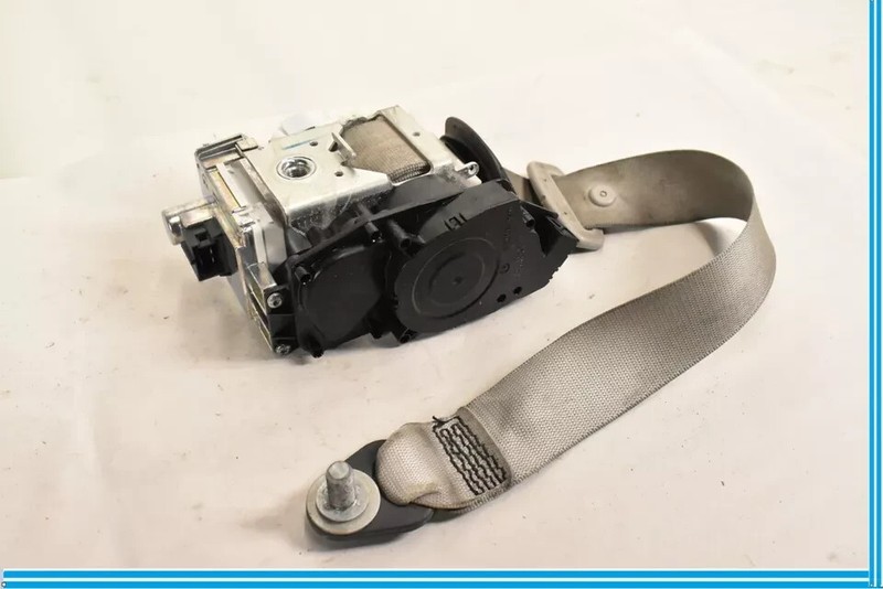 10-13 Mercedes W221 S400 S550 Front Left Driver Seat Belt Retractor Gray OEM