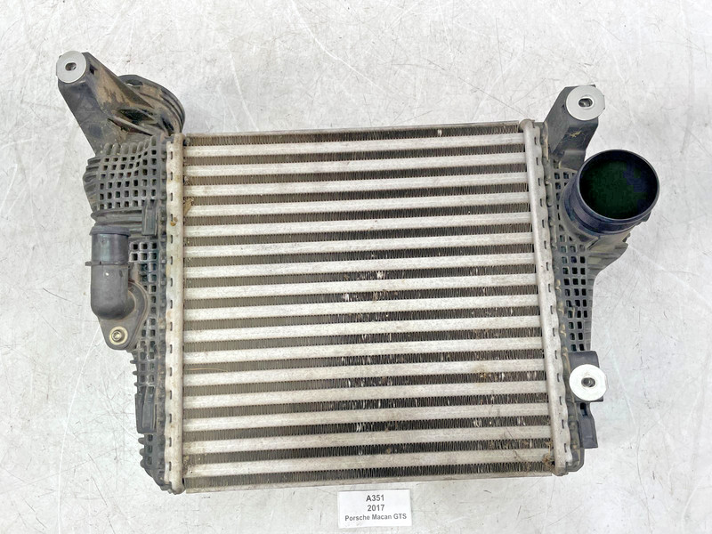 ✅ 15-18 OEM Porsche Macan GTS 95B Left Driver Side Radiator Air Intercooler *