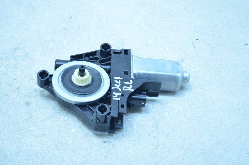 14-20 JEEP CHEROKEE REAR LEFT DRIVER SIDE WINDOW REGULATOR MOTOR OEM