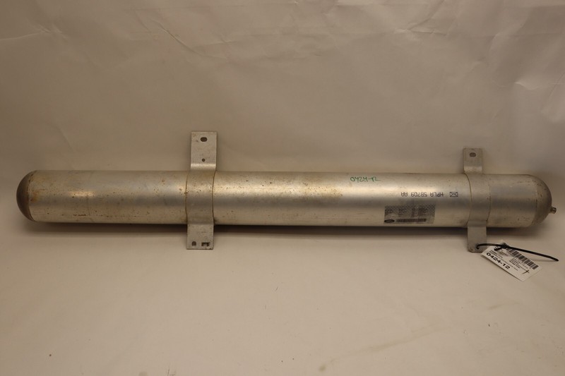 2013-2017 RANGE ROVER L405 AIR SUSPENSION SELF LEVEL ACCUMULATOR TANK OEM