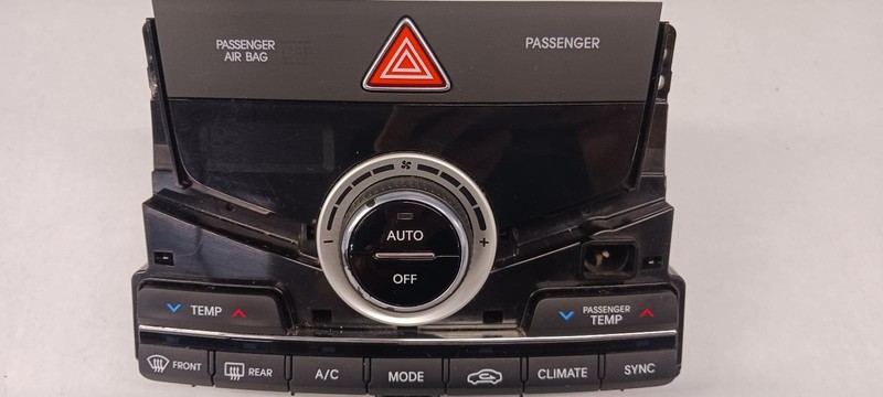 15-'17 HYUNDAI AZERA temperature control w/navigation OEM 1 Year Warranty!