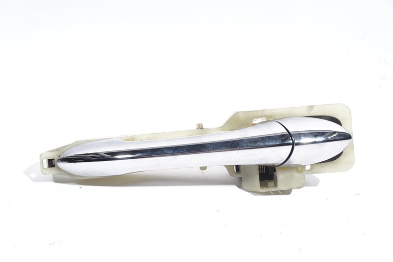 2011 - 2014 HYUNDAI SONATA REAR LEFT DOOR EXTERIOR HANDLE CHROME OEM