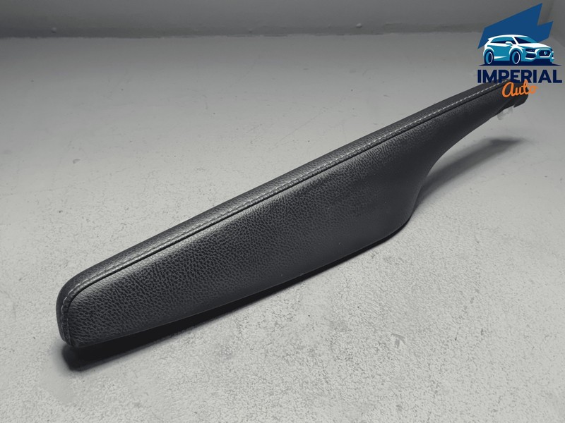 2018-24 TOYOTA CAMRY FRONT PASSENGER SIDE INTERIOR DOOR PANEL ARMREST COVER OEM