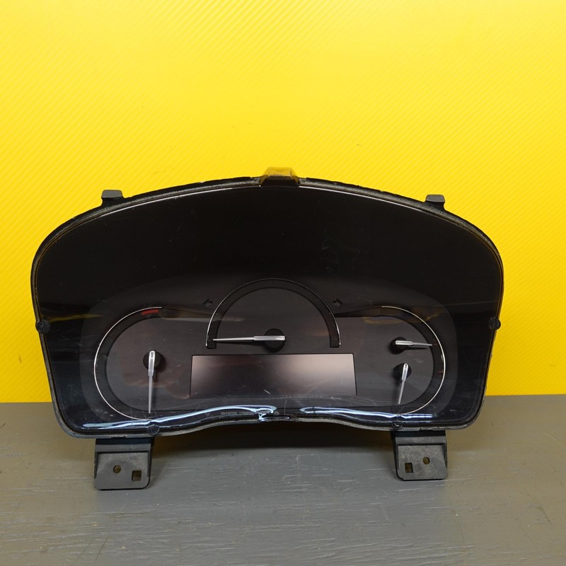 2017-2019 CADILLAC XT5 Dashboard Instrument Cluster Gauge Speedometer 84183509