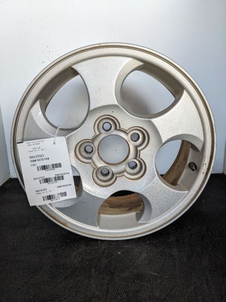 Wheel 16x6-1/2 Aluminum 5 Hole Silver Opt PY0 Fits 02-04 VUE 1076755