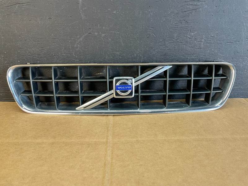 2003 to 2013 Volvo XC90 Front Upper Grill Grille Oem AE0810 DG