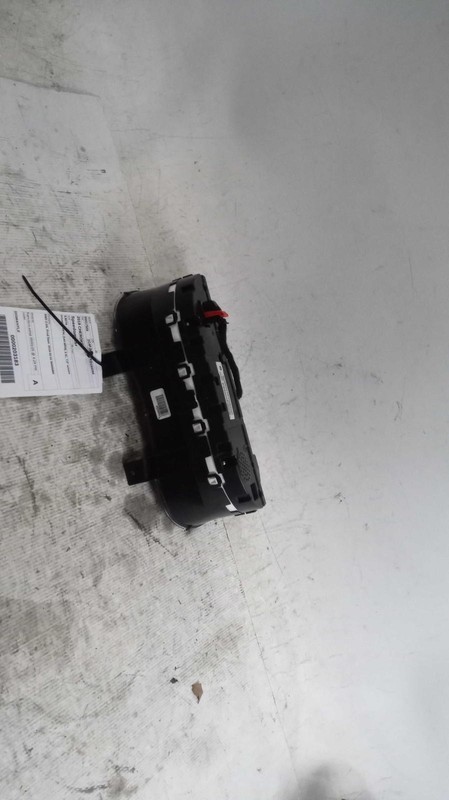 2019 Jeep Cherokee Speedometer Gauge OEM Grey 74K Miles 68379595AI 4WD