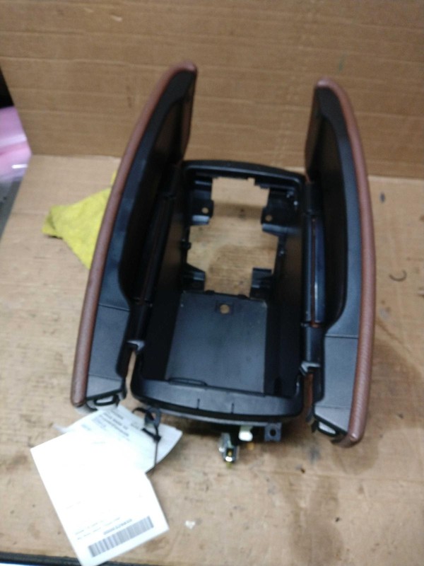 Used Front Lower Center Console fits: 2016 Bmw X5 floor leather armrest Front Lo