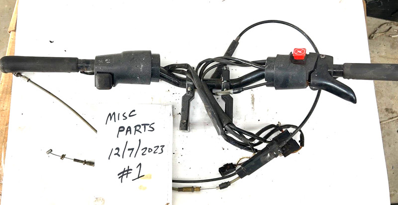 2001 SKI-DOO MXZ 800 ZX chassis handlebar bars brake grips heated thumb throttle