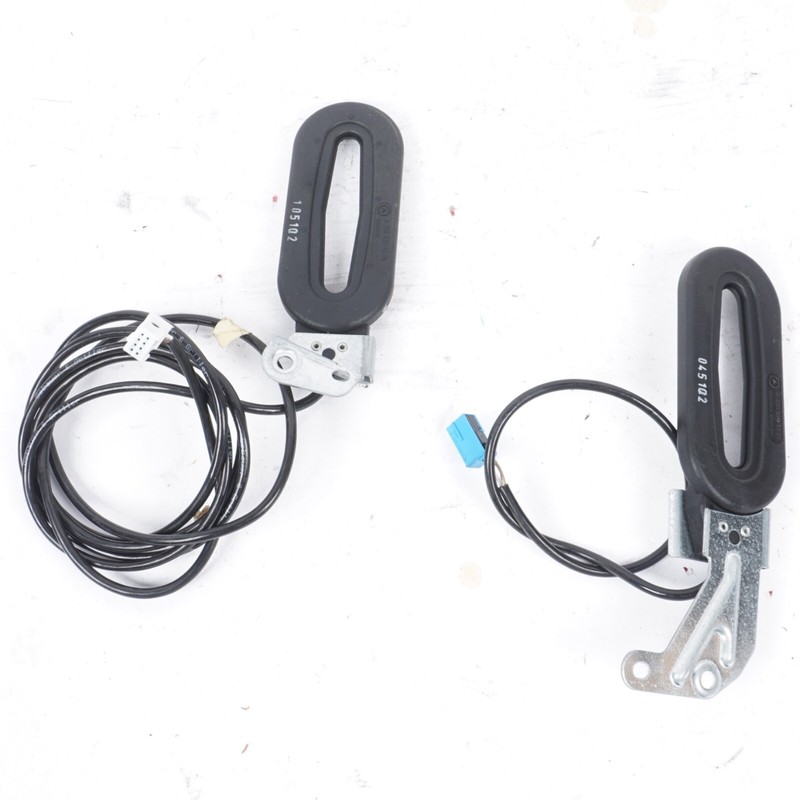 04-06 Mercedes R230 SL500 SL55 AMG Keyless Go Entry Antenna Set of 2 OEM