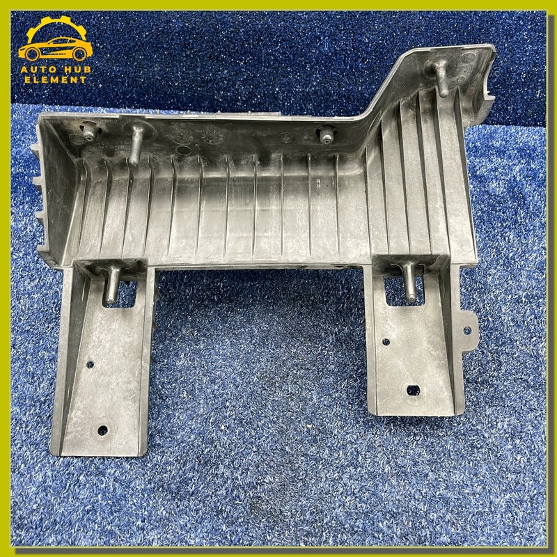 2013-2018 RAM 1500 5.7L V8 Air Filter Housing Duct Bracket OEM 53032453AE