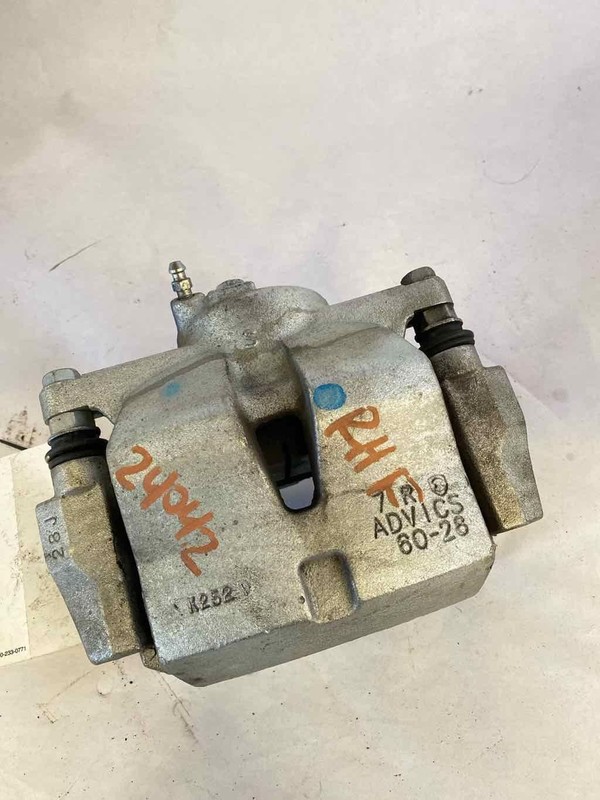 Caliper TOYOTA CAMRY Right 18 19 20 21 22 23