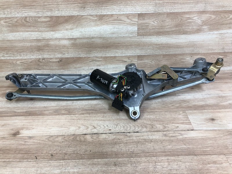 MERCEDES BENZ OEM W215 W220 S500 CL500 FRONT WINDSHIELD WIPER WITH MOTOR 00-06 D