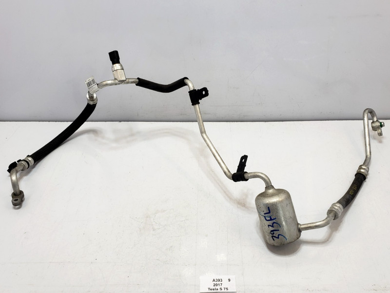 ✅ 2016-2020 OEM Tesla Model S Air Conditioning Compressor Discharge Pipe Line