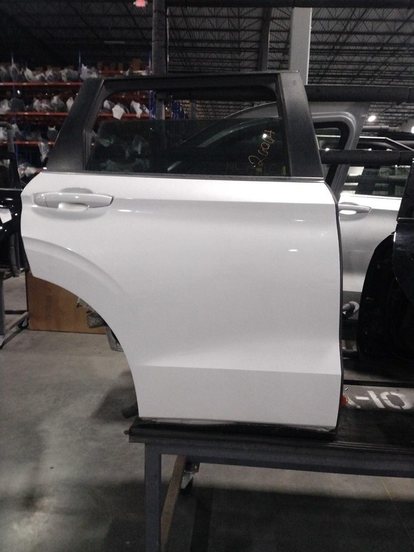 2023 Mitsubishi Outlander Silver Right Rear Door - Used, 115k Miles
