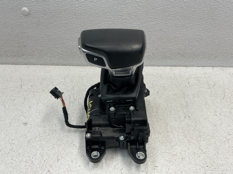 2018 2019 2020 Audi Q5 Automatic Transmission Gear Shifter Selector 1549 OEM