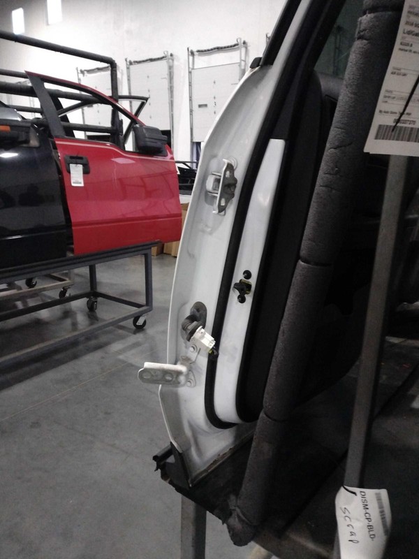 2016 Chevrolet Equinox Right Rear Door White Scratched & Scuffed 141K Miles