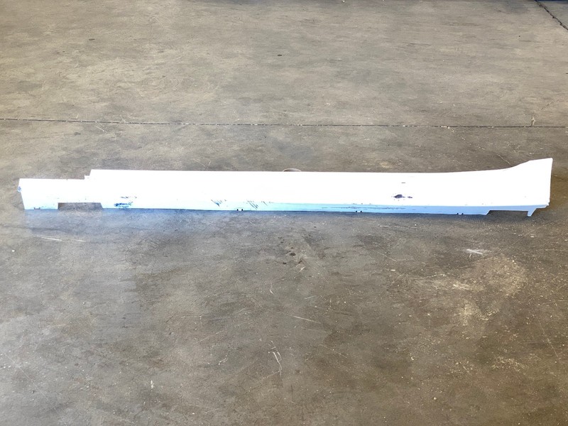 20-23 CADILLAC CT5 LEFT DRIVER SIDE SKIRT ROCKER PANEL OEM LOT797