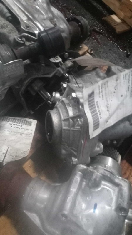 2023 Toyota Corolla Cross Transfer Case Assembly 4WD OEM 18K Miles Green